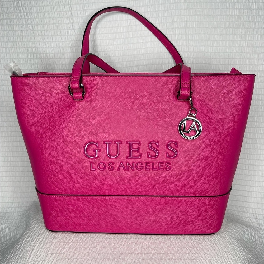 GUESS large tote fucsia bag new with tags